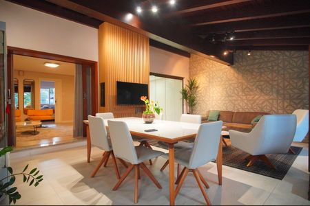 Casa à venda com 300m², 5 quartos e 2 vagasÁrea gourmet