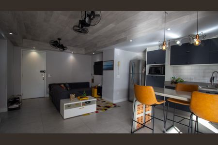 Sala de apartamento à venda com 3 quartos, 96m² em Recreio dos Bandeirantes, Rio de Janeiro
