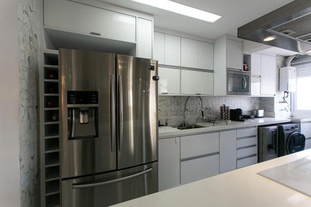 Apartamento à venda com 88m², 2 quartos e 2 vagas Apartamento à venda com 88m², 2 quartos e 2 vagasCozinha