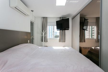 Apartamento à venda com 88m², 2 quartos e 2 vagas Apartamento à venda com 88m², 2 quartos e 2 vagasSuíte 1