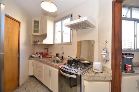 Apartamento à venda com 75m², 3 quartos e 1 vagaCozinha