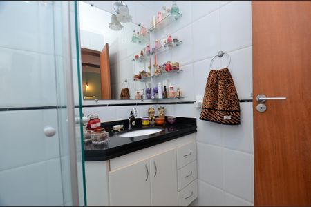 Apartamento à venda com 75m², 3 quartos e 1 vagaBanheiro