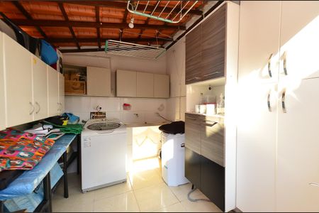 Casa para alugar com 120m², 3 quartos e 1 vagaÁrea de Serviço