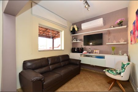 Casa para alugar com 120m², 3 quartos e 1 vagaSala