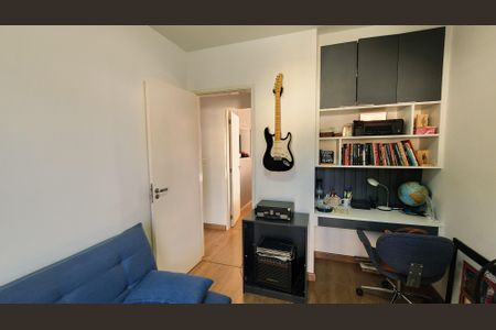 Casa de condomínio à venda com 130m², 3 quartos e 2 vagasQuarto 2