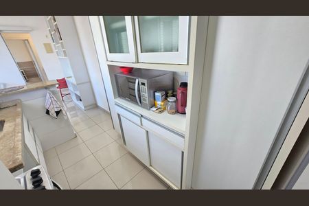Apartamento para alugar com 49m², 1 quarto e 1 vaga Apartamento para alugar com 49m², 1 quarto e 1 vagaCozinha - Armários