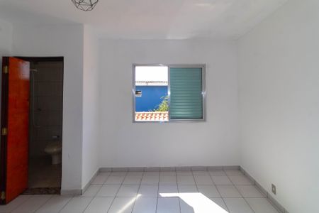 Suíte 1 de casa para alugar com 2 quartos, 120m² em Vila Alpina, São Paulo