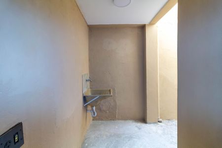 Casa para alugar com 120m², 2 quartos e 1 vagaÁrea de Serviço