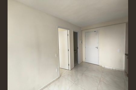 Apartamento para alugar com 38m², 2 quartos e sem vaga Apartamento para alugar com 38m², 2 quartos e sem vagaSala