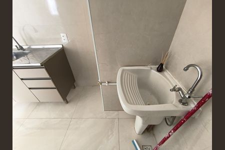 Apartamento para alugar com 38m², 2 quartos e sem vaga Apartamento para alugar com 38m², 2 quartos e sem vagaCozinha e Área de Serviço