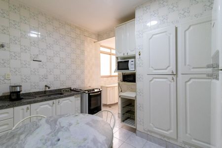 Apartamento para alugar com 96m², 2 quartos e 1 vagaCozinha