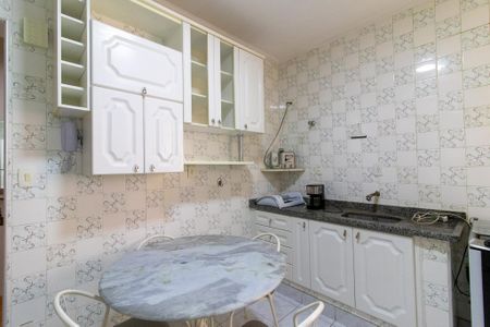 Apartamento para alugar com 96m², 2 quartos e 1 vagaCozinha