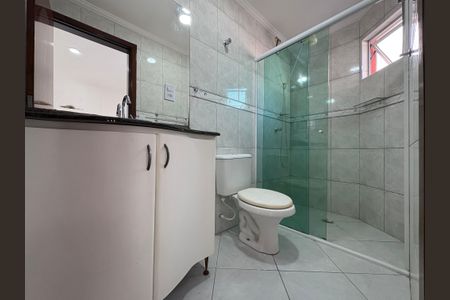 Apartamento à venda com 80m², 3 quartos e 2 vagas Apartamento à venda com 80m², 3 quartos e 2 vagasBanheiro da Suíte