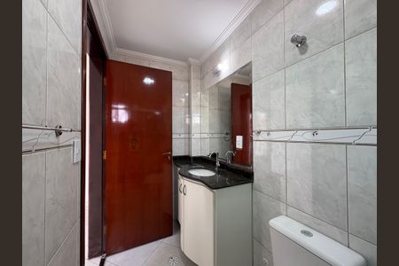 Apartamento à venda com 80m², 3 quartos e 2 vagas Apartamento à venda com 80m², 3 quartos e 2 vagasBanheiro da Suíte