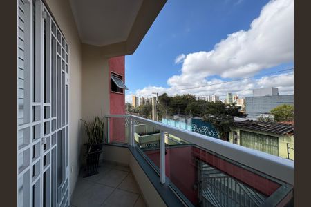 Apartamento à venda com 80m², 3 quartos e 2 vagas Apartamento à venda com 80m², 3 quartos e 2 vagasSacada da Suíte