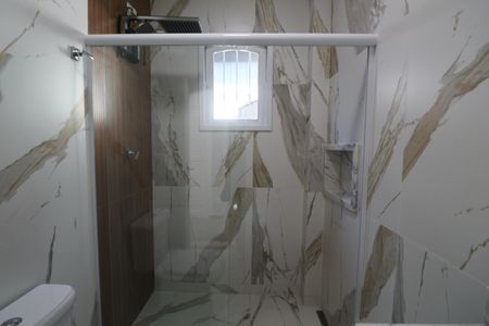 Casa para alugar com 420m², 6 quartos e 4 vagas Casa para alugar com 420m², 6 quartos e 4 vagasBanheiro Suíte