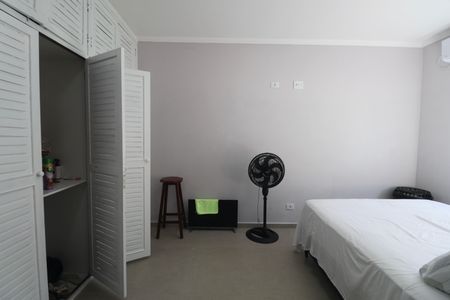 Casa para alugar com 420m², 6 quartos e 4 vagas Casa para alugar com 420m², 6 quartos e 4 vagasSuíte 2