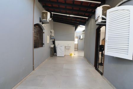 Casa para alugar com 420m², 6 quartos e 4 vagas Casa para alugar com 420m², 6 quartos e 4 vagasÁrea de Serviço