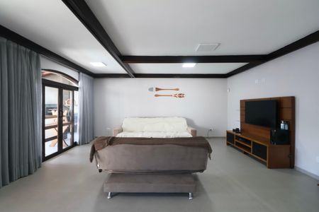 Casa para alugar com 420m², 6 quartos e 4 vagas Casa para alugar com 420m², 6 quartos e 4 vagasSala