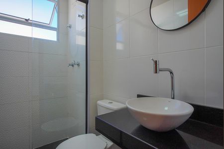 Apartamento à venda com 44m², 2 quartos e 1 vagaBanheiro 