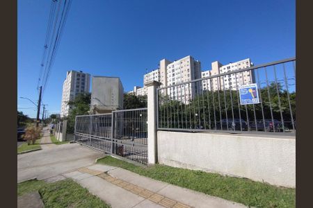 Apartamento à venda com 44m², 2 quartos e 1 vagaFachada e Portaria