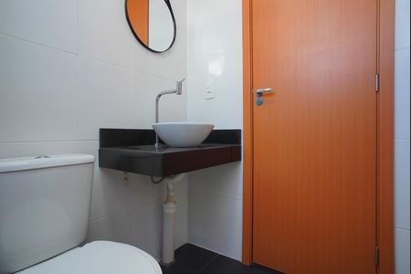 Apartamento à venda com 44m², 2 quartos e 1 vagaBanheiro 