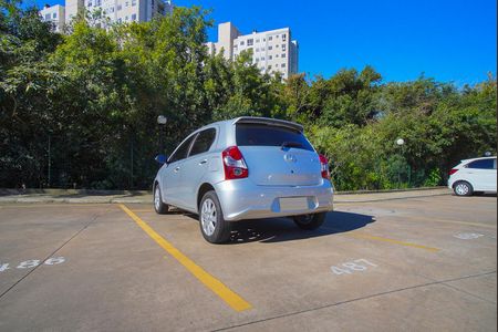 Apartamento à venda com 44m², 2 quartos e 1 vagaEstacionamento - Vaga