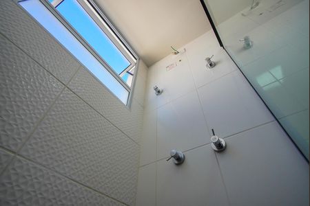 Apartamento à venda com 44m², 2 quartos e 1 vagaBanheiro 