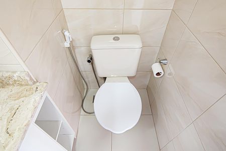 Apartamento para alugar com 53m², 2 quartos e 1 vaga Apartamento para alugar com 53m², 2 quartos e 1 vagaBanheiro da Suíte