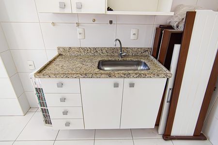 Cozinha de apartamento para alugar com 2 quartos, 53m² em Pechincha, Rio de Janeiro