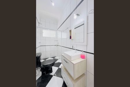 Casa para alugar com 150m², 3 quartos e 2 vagasBanheiro