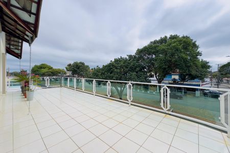 Casa para alugar com 150m², 3 quartos e 2 vagasVaranda