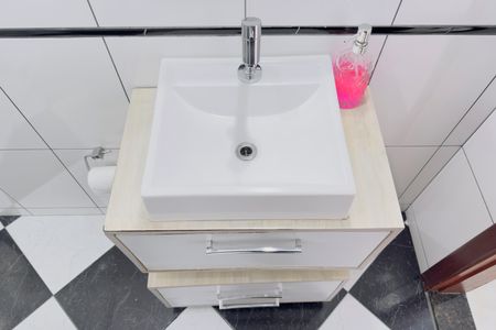 Casa para alugar com 150m², 3 quartos e 2 vagasBanheiro