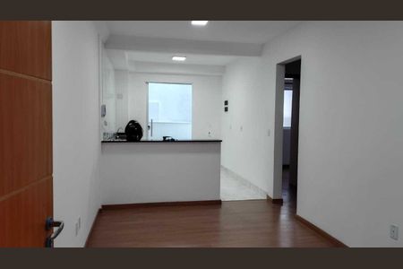 Casa para alugar com 2 quartos, 60m² em Novo Progresso, Contagem