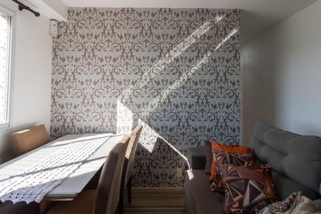 Sala de apartamento à venda com 2 quartos, 43m² em Jardim Cocaia, Guarulhos