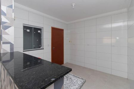 Cozinha de apartamento para alugar com 2 quartos, 60m² em Vila Constança, São Paulo