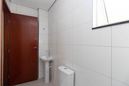 Apartamento para alugar com 60m², 2 quartos e 1 vaga Apartamento para alugar com 60m², 2 quartos e 1 vagaBanheiro da Suíte