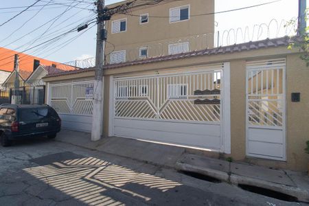 Apartamento para alugar com 60m², 2 quartos e 1 vaga Apartamento para alugar com 60m², 2 quartos e 1 vagaFachada