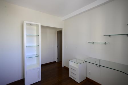 Apartamento à venda com 58m², 2 quartos e 1 vagaQuarto
