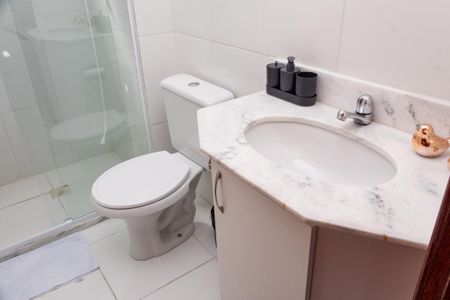 Apartamento para alugar com 73m², 3 quartos e 2 vagas Apartamento para alugar com 73m², 3 quartos e 2 vagasBanheiro da Suíte