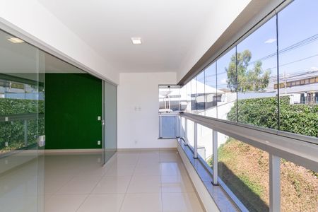 Varanda de apartamento à venda com 4 quartos, 112m² em Buritis, Belo Horizonte