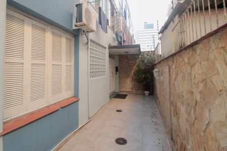 Apartamento à venda com 82m², 2 quartos e sem vagaFachada do bloco