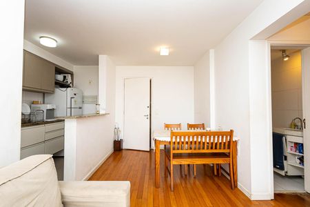 Sala de apartamento à venda com 2 quartos, 56m² em Consolação, São Paulo