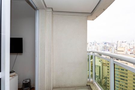 Apartamento à venda com 56m², 2 quartos e 1 vagaSacada da Sala