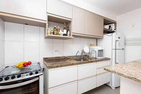 Apartamento à venda com 56m², 2 quartos e 1 vagaCozinha