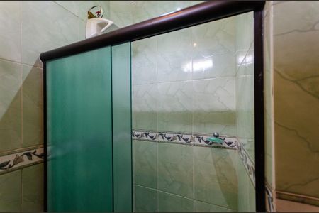 Casa à venda com 212m², 3 quartos e 3 vagas Casa à venda com 212m², 3 quartos e 3 vagasBanheiro 2