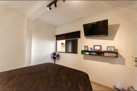 Casa à venda com 212m², 3 quartos e 3 vagas Casa à venda com 212m², 3 quartos e 3 vagasQuarto 2