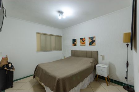 Casa à venda com 212m², 3 quartos e 3 vagas Casa à venda com 212m², 3 quartos e 3 vagasQuarto 3