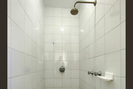 Apartamento à venda com 45m², 1 quarto e 1 vaga Apartamento à venda com 45m², 1 quarto e 1 vagaBanheiro de Serviço