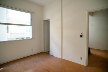Quarto de apartamento à venda com 1 quarto, 35m² em Ingá, Niterói